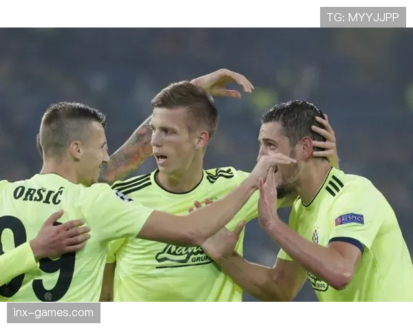 金玟哉与塔赫主力之争白热化，引发球队高度关注