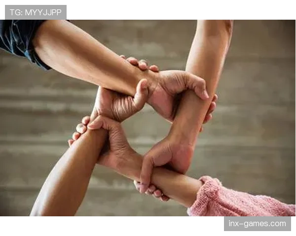 布莱克本球迷传统再添新篇章，主场庆祝活动彰显团队精神与团结力量